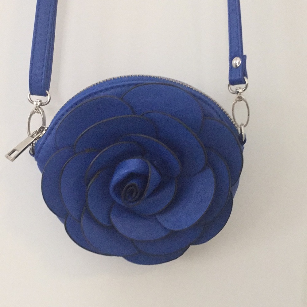 Cross body bag